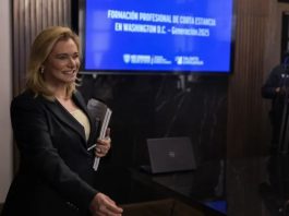 Gobierno de Maru Campos beca a jóvenes para estudiar en Washington